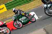 Vintage-motorcycle-club;eventdigitalimages;mallory-park;mallory-park-trackday-photographs;no-limits-trackdays;peter-wileman-photography;trackday-digital-images;trackday-photos;vmcc-festival-1000-bikes-photographs